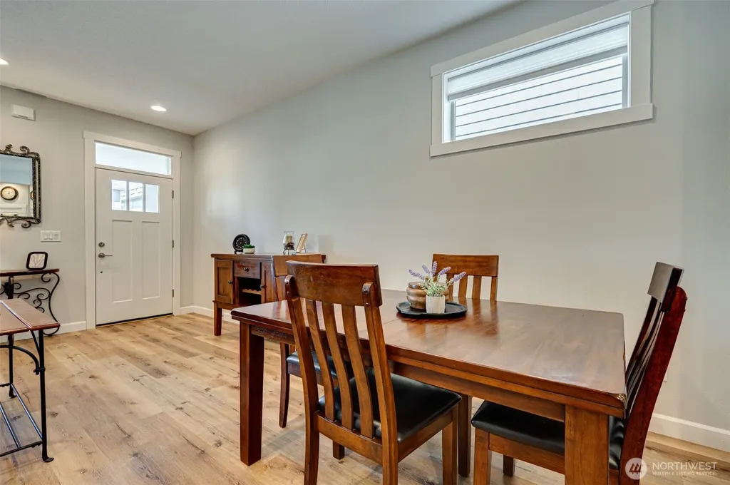 13731 NW 7th Place Vancouver WA 98685
