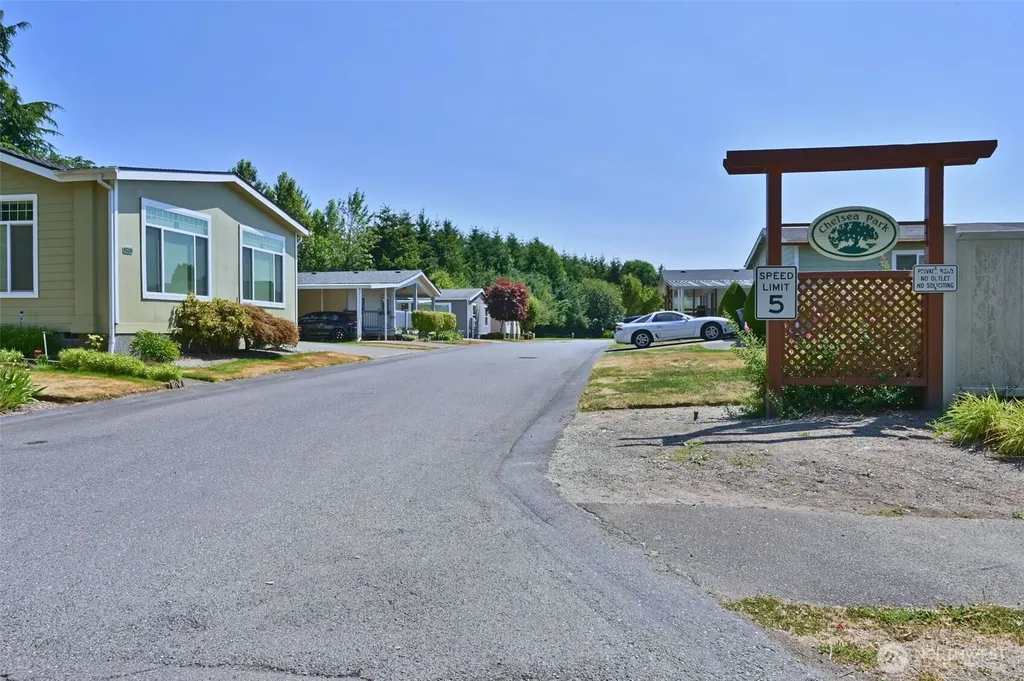 2012 94th Street Ct E Tacoma WA 98445