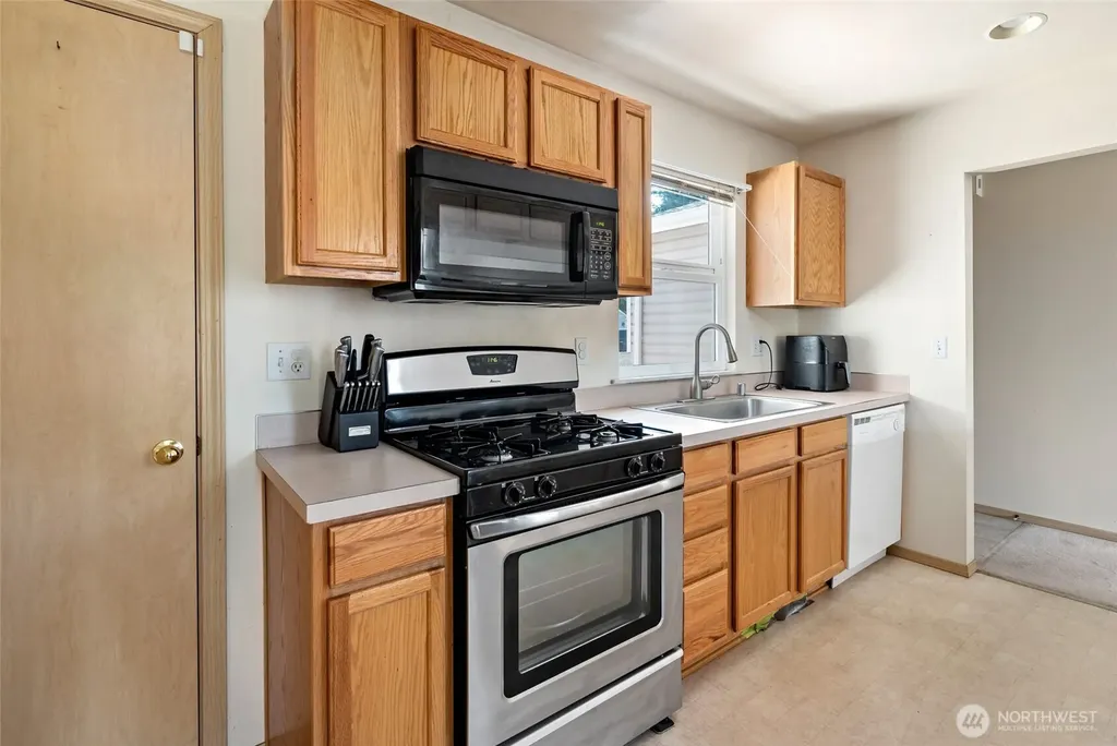 1073 Opal Lane Burlington WA 98233