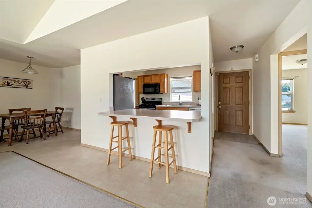 1073 Opal Lane Burlington WA 98233
