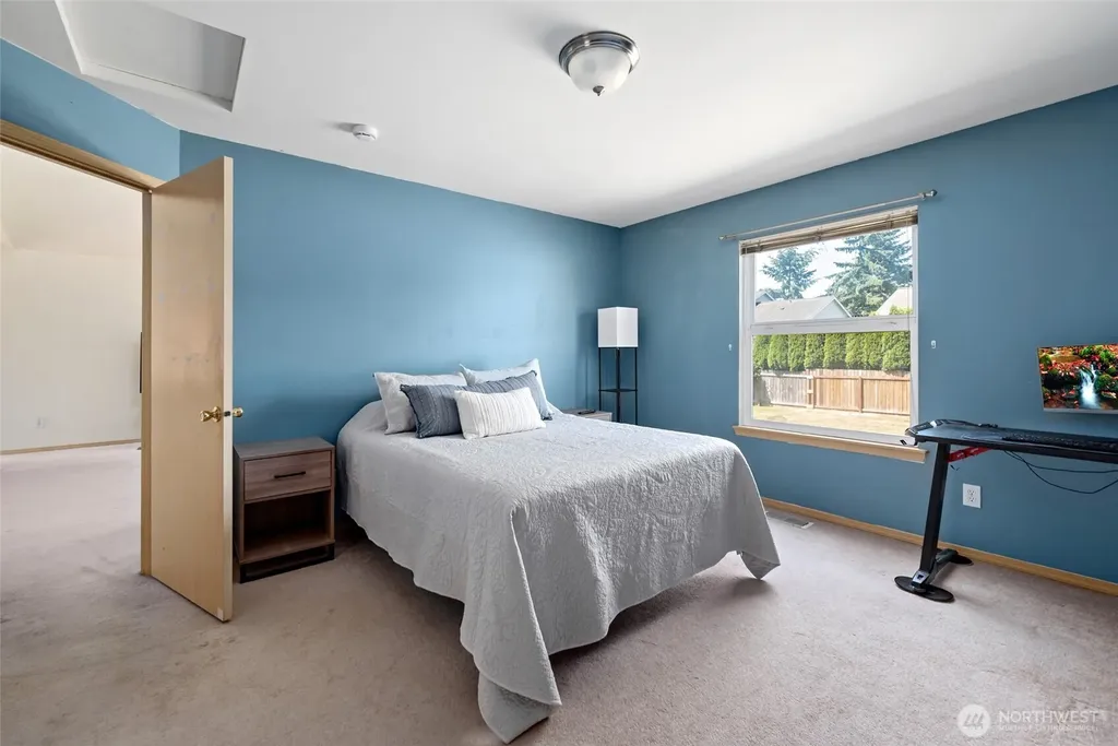 1073 Opal Lane Burlington WA 98233