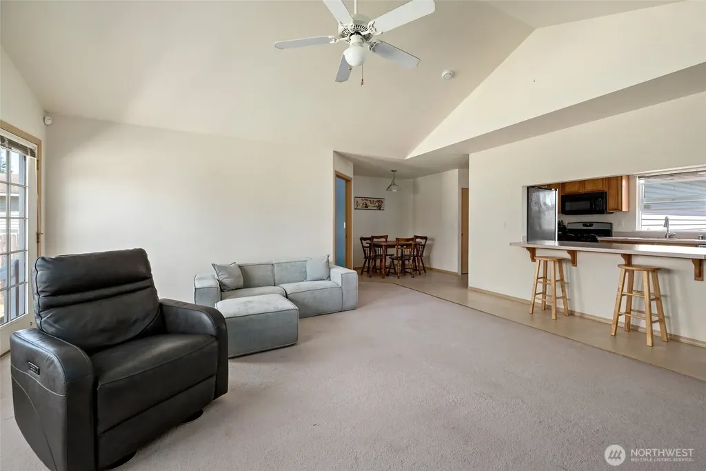 1073 Opal Lane Burlington WA 98233