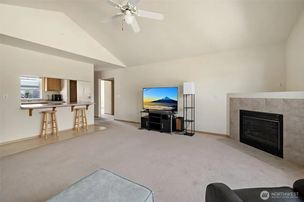 1073 Opal Lane Burlington WA 98233