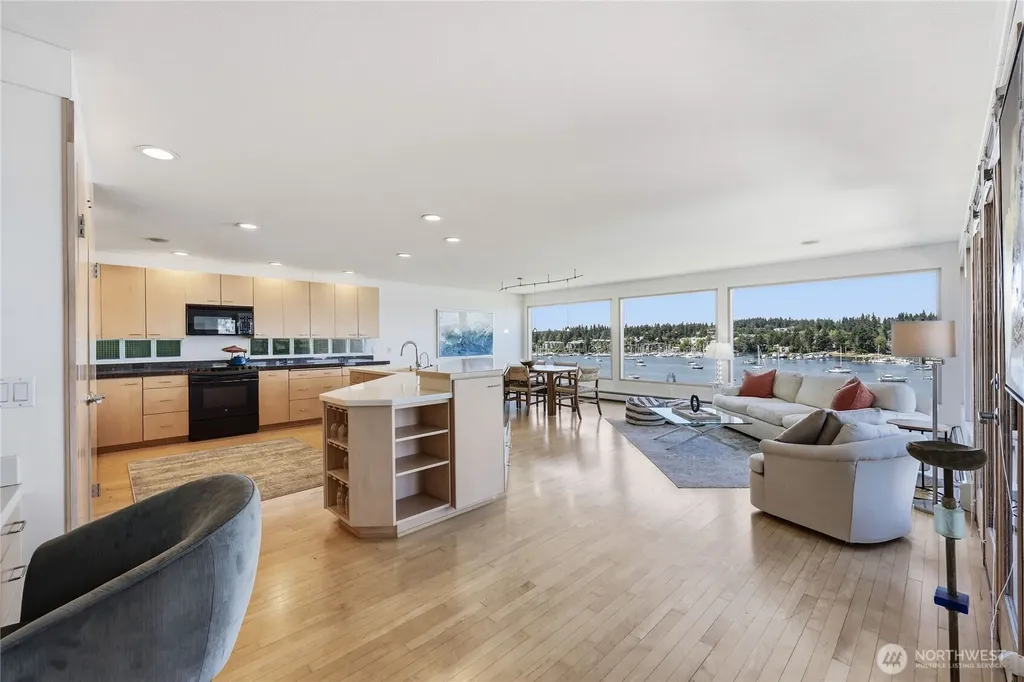 5834 Packard Lane NE Bainbridge Island WA 98110