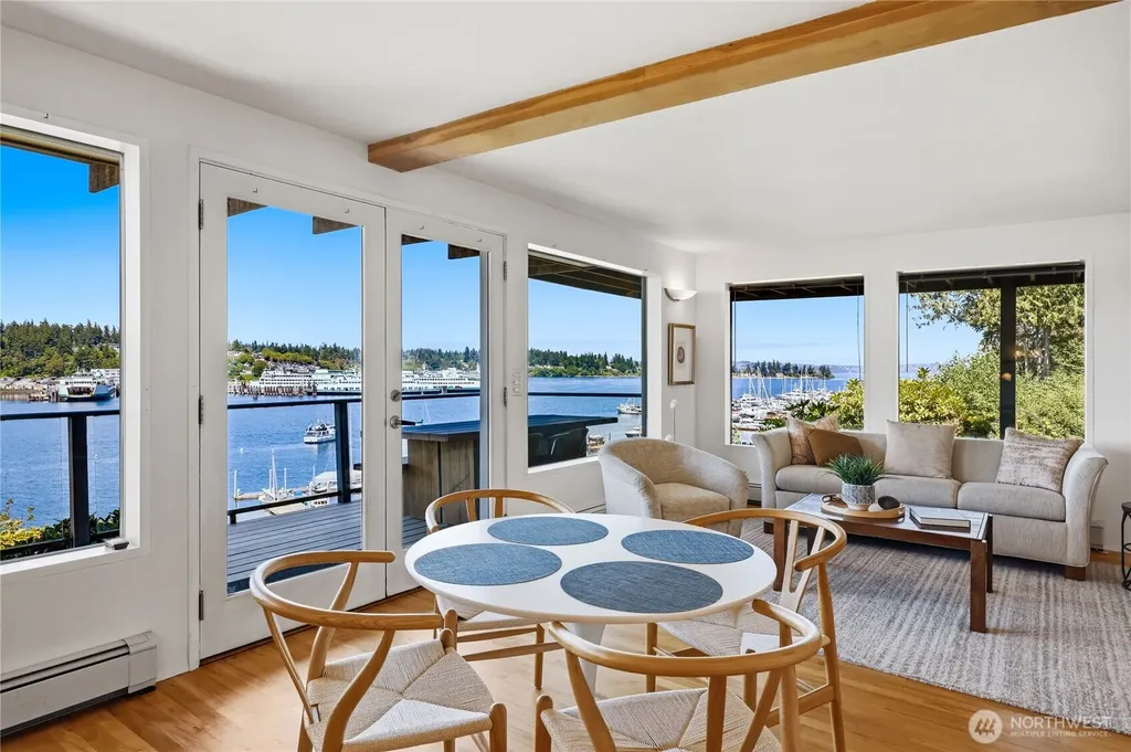 5834 Packard Lane NE Bainbridge Island WA 98110