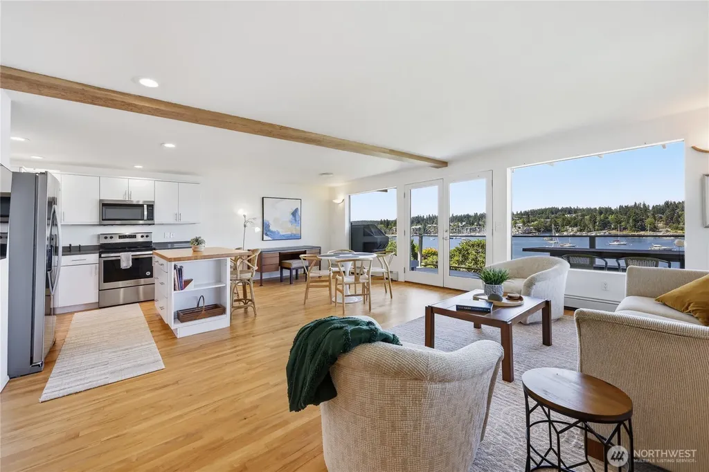 5834 Packard Lane NE Bainbridge Island WA 98110