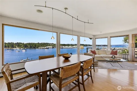 5834 Packard Lane NE Bainbridge Island WA 98110