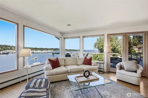 5834 Packard Lane NE Bainbridge Island WA 98110