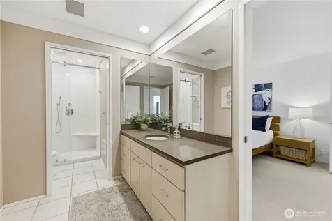 5834 Packard Lane NE Bainbridge Island WA 98110