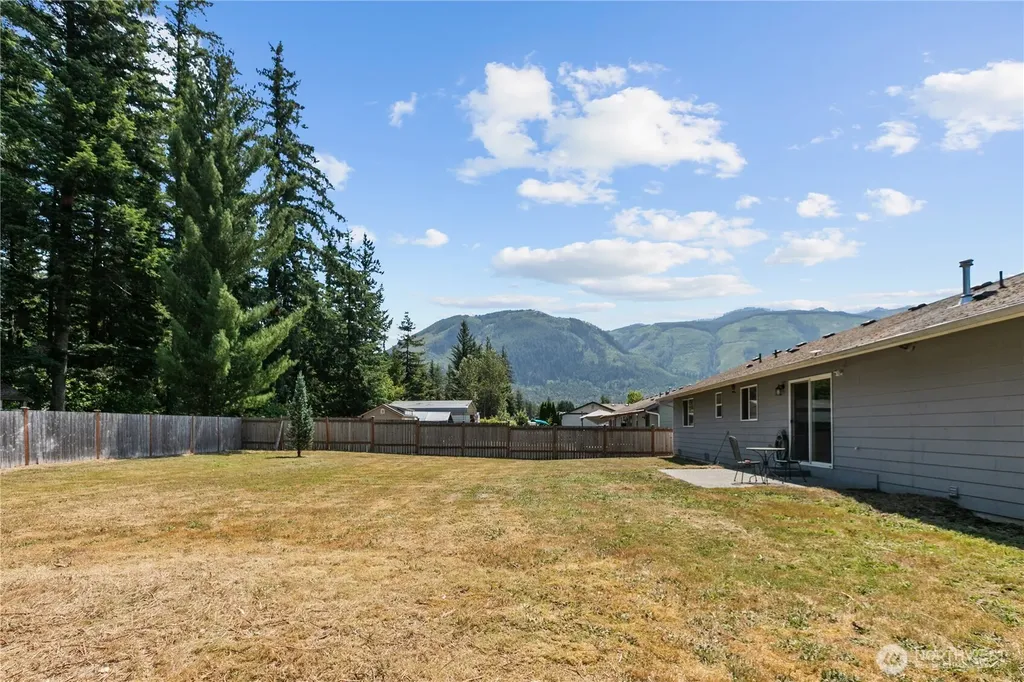 252 19th Street Gold Bar WA 98251