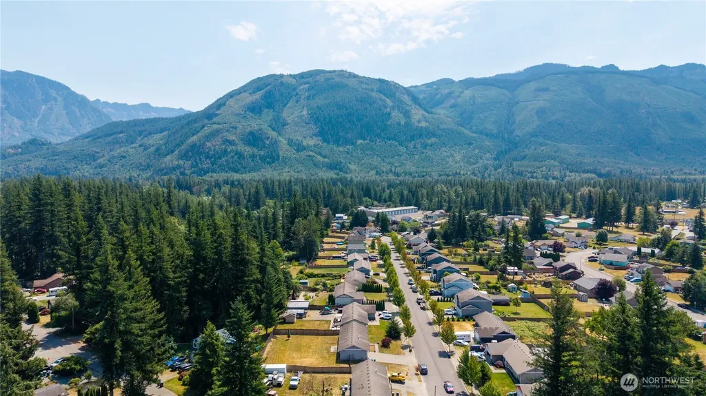 252 19th Street Gold Bar WA 98251