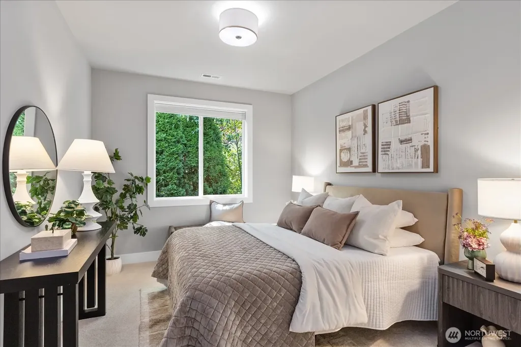 18829 33rd Avenue NE Lake Forest Park WA 98155