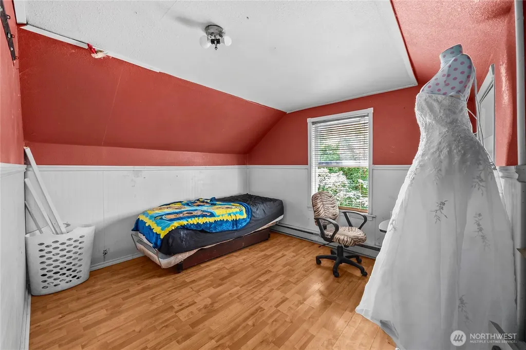 6823 60th Street E Puyallup WA 98371