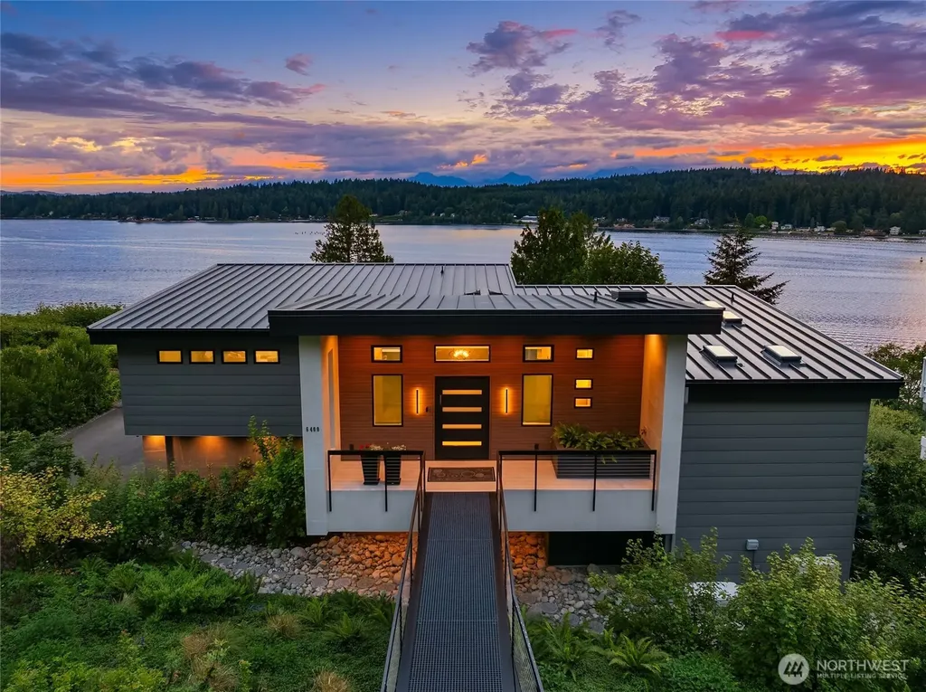 6400 NE Agate Beach Lane Bainbridge Island WA 98110