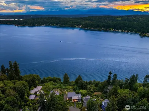 6400 NE Agate Beach Lane Bainbridge Island WA 98110