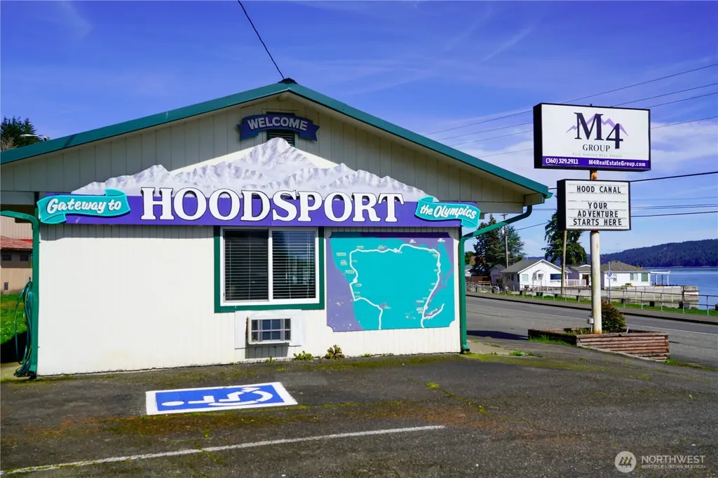 24113 N Us Highway 101 Hoodsport WA 98548