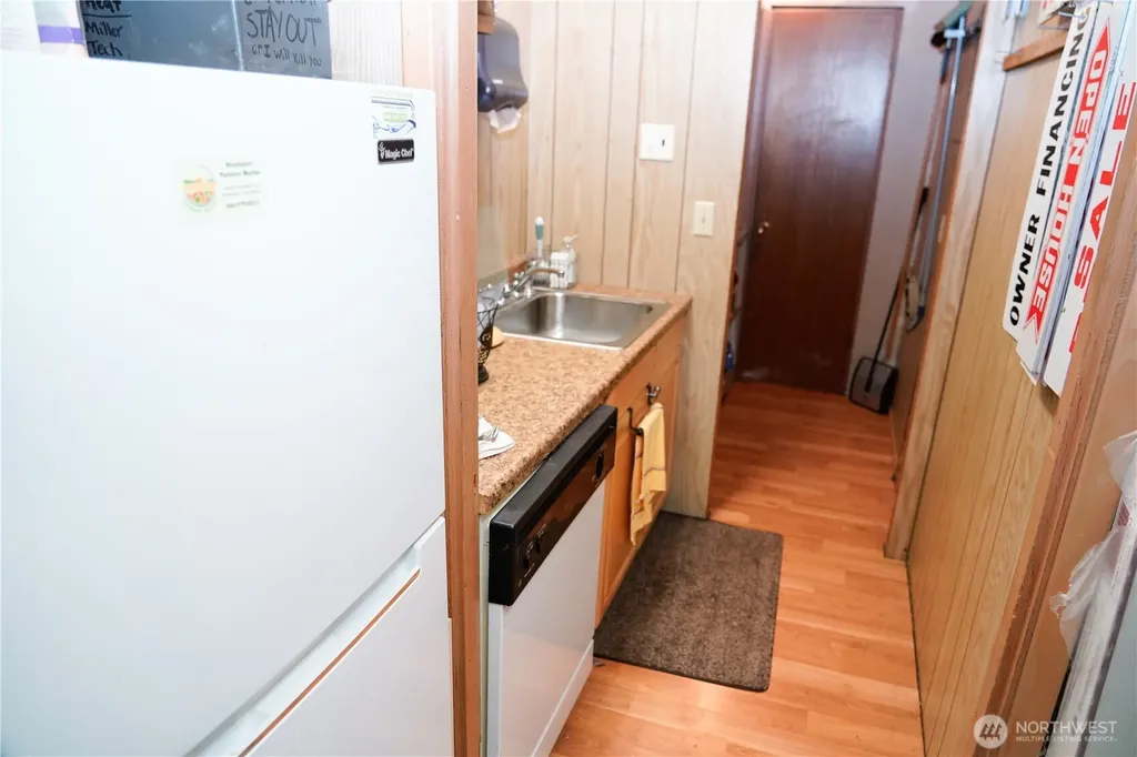 24113 N Us Highway 101 Hoodsport WA 98548