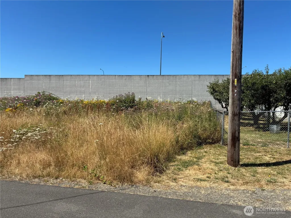 4412 S Hosmer Street Tacoma WA 98418