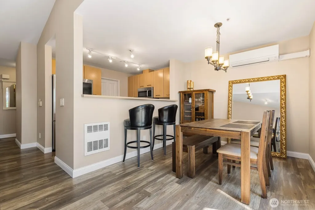 710 240th Way SE Sammamish WA 98074