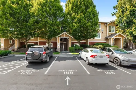 710 240th Way SE Sammamish WA 98074