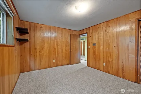 6107 Hawthorne Terrace NE Tacoma WA 98422