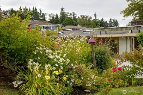 6107 Hawthorne Terrace NE Tacoma WA 98422