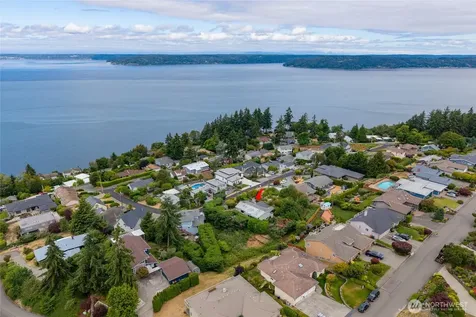 6107 Hawthorne Terrace NE Tacoma WA 98422