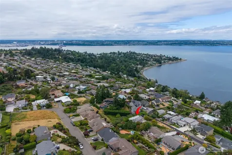 6107 Hawthorne Terrace NE Tacoma WA 98422