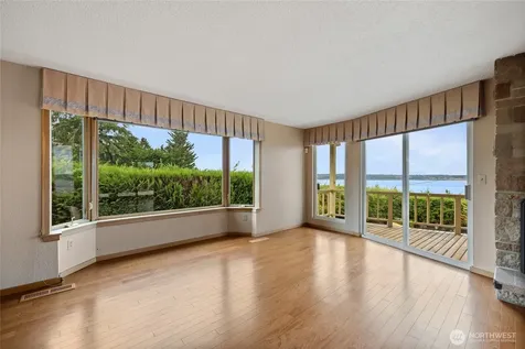 6107 Hawthorne Terrace NE Tacoma WA 98422