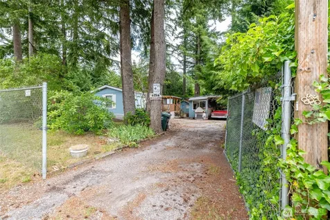6254 Bellwood Drive Maple Falls WA 98266