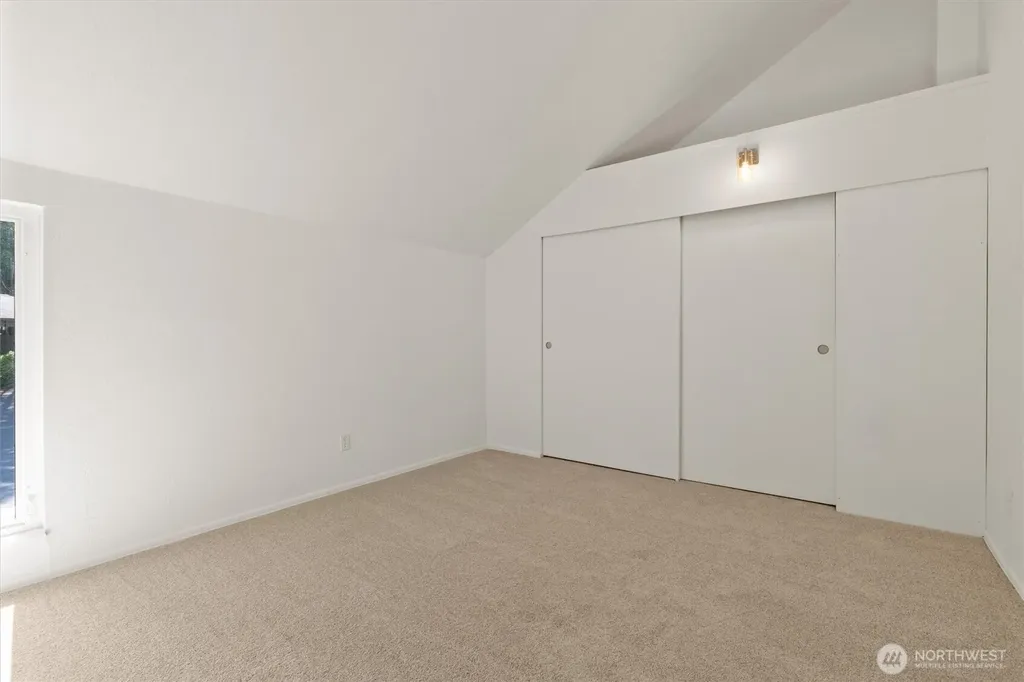 6582 137th Avenue NE Redmond WA 98052