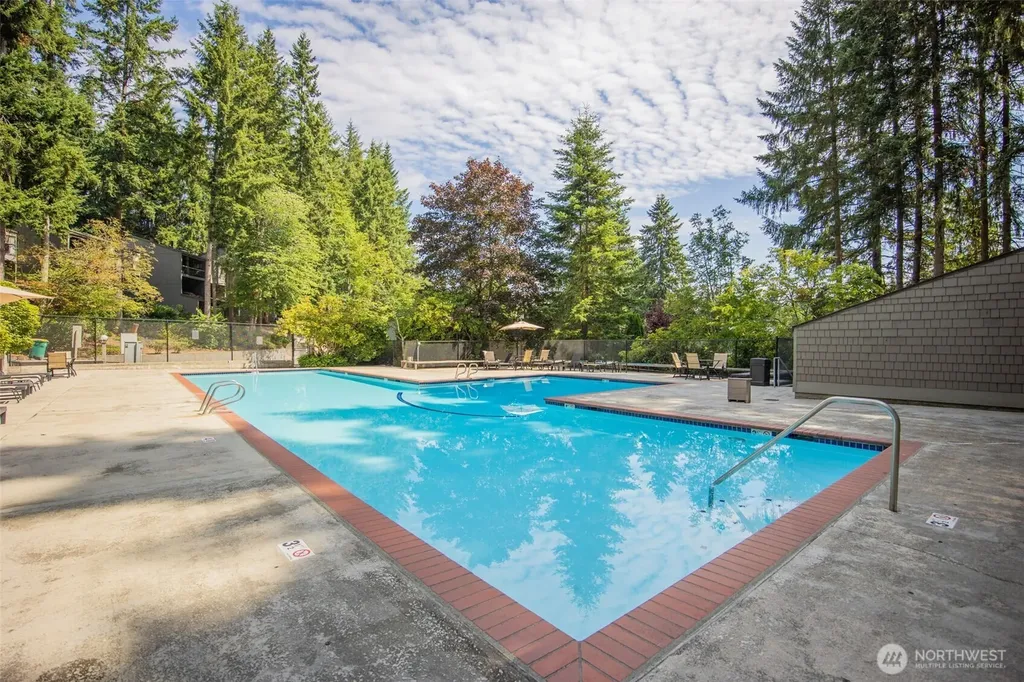 6582 137th Avenue NE Redmond WA 98052