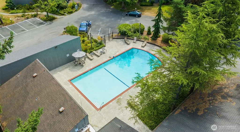 6582 137th Avenue NE Redmond WA 98052