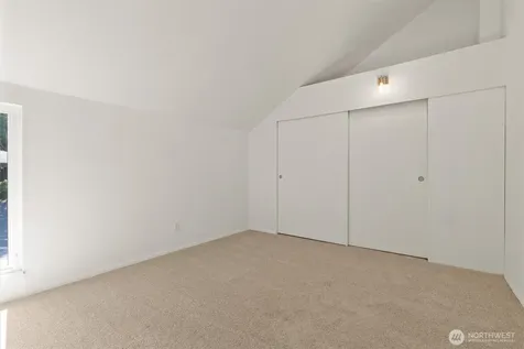 6582 137th Avenue NE Redmond WA 98052