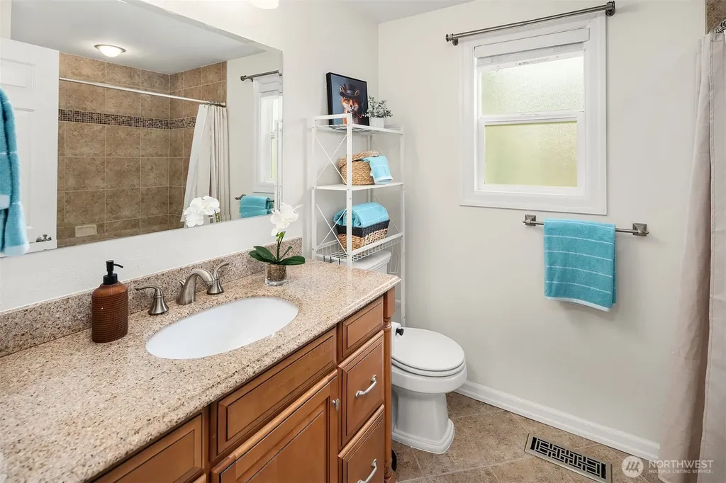 6203 144th Avenue NE Redmond WA 98052