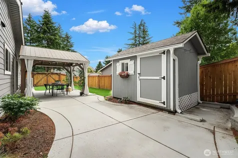 6203 144th Avenue NE Redmond WA 98052
