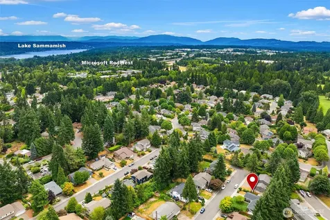 6203 144th Avenue NE Redmond WA 98052