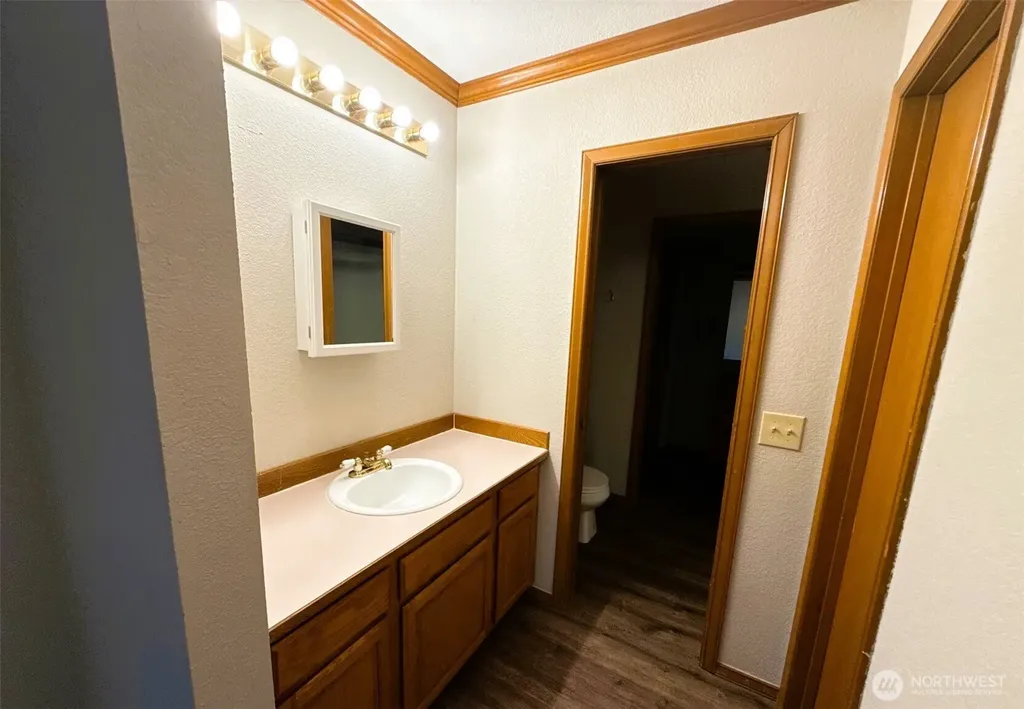 205 Spring Place Enumclaw WA 98022