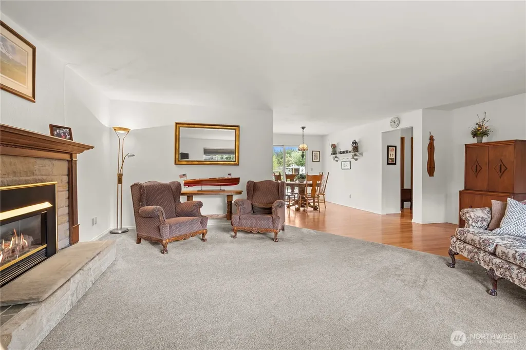 8715 18th Avenue E Tacoma WA 98445