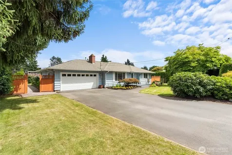 8715 18th Avenue E Tacoma WA 98445