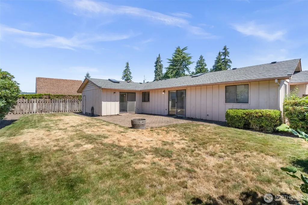 1912 Tacoma Road Puyallup WA 98371