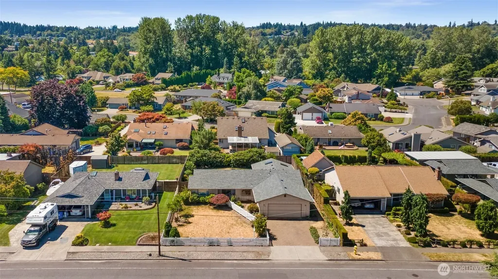 1912 Tacoma Road Puyallup WA 98371