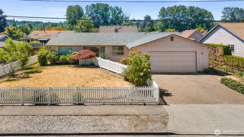 1912 Tacoma Road Puyallup WA 98371