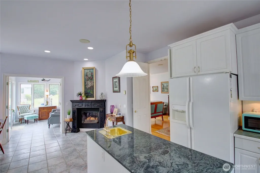 2950 Aldergrove Road Ferndale WA 98248
