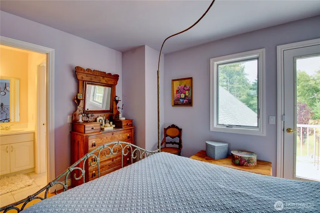2950 Aldergrove Road Ferndale WA 98248