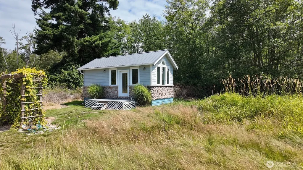 2950 Aldergrove Road Ferndale WA 98248
