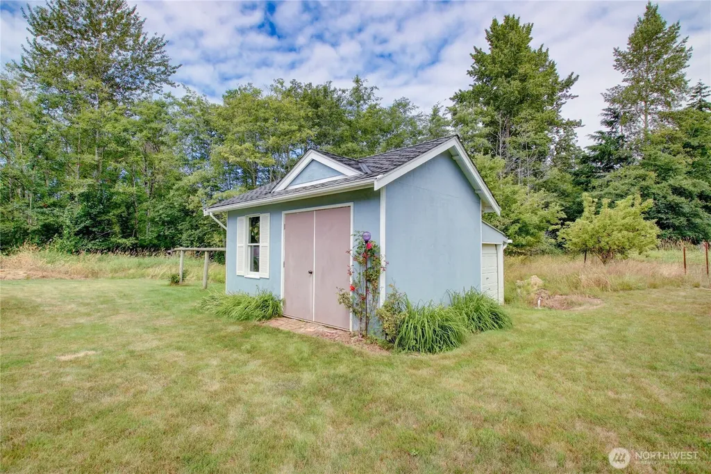 2950 Aldergrove Road Ferndale WA 98248