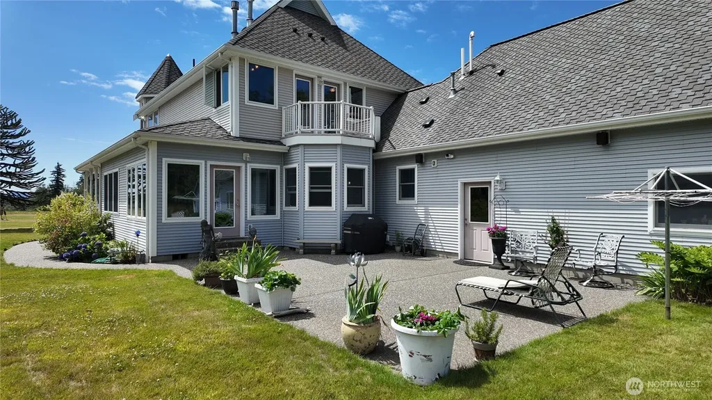 2950 Aldergrove Road Ferndale WA 98248