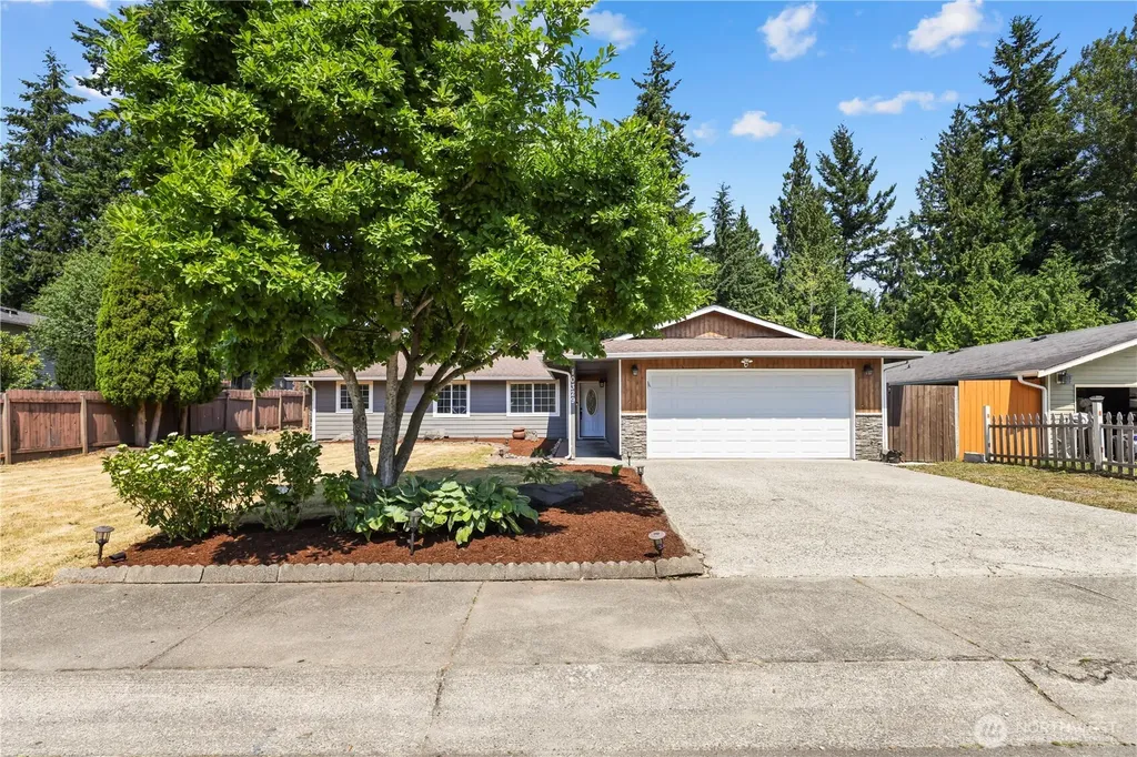10329 16th Place W Everett WA 98204