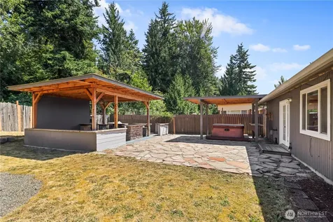 10329 16th Place W Everett WA 98204
